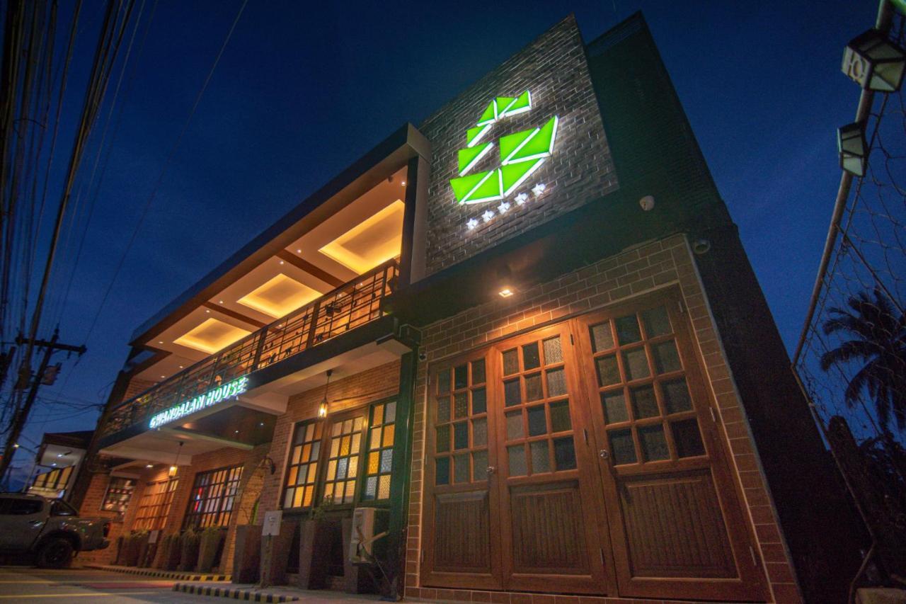 Hotel Gwandalan House à Dipolog Extérieur photo